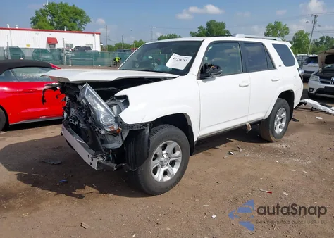 2018 Toyota 4Runner Sr5 Premium z USA, uszkodzony, nr VIN JTEBU5JR7J5529002
